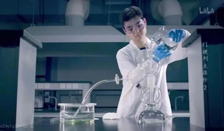 央視8.5高分的化學紀錄片《門捷列夫很忙》 搞笑又有趣 大人小孩都看上癮了！